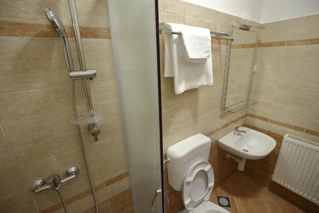 Hotel Sobe Oliva Zagreb Exterior foto