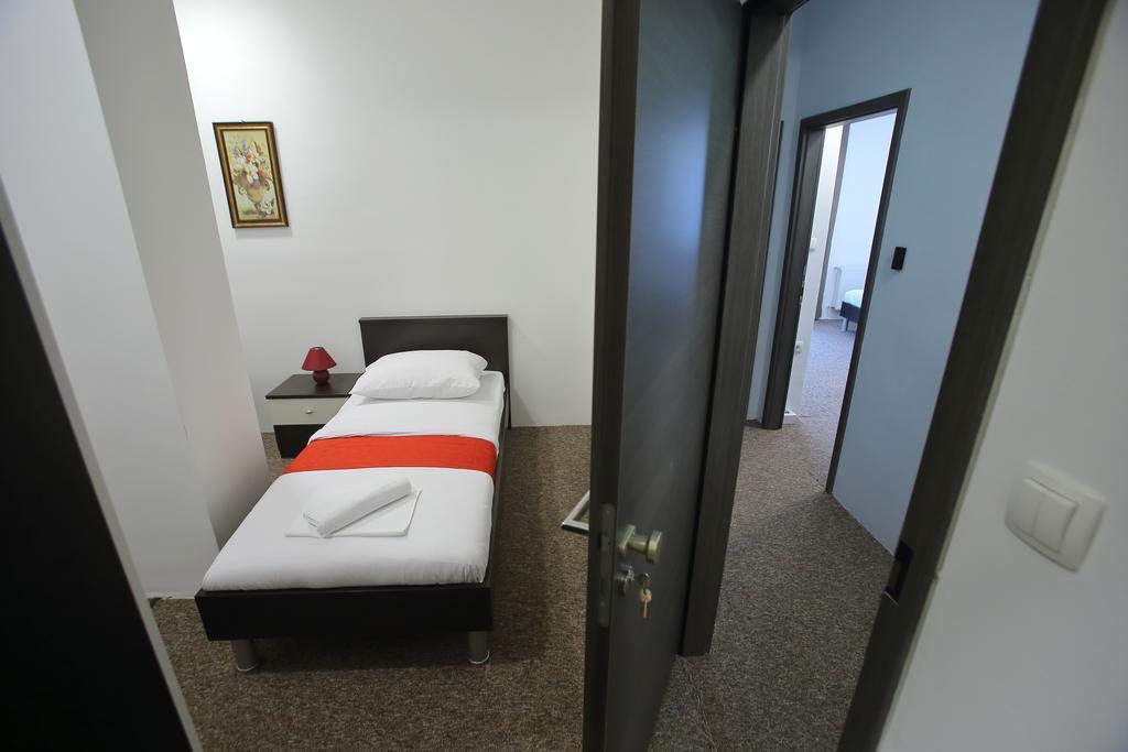 Hotel Sobe Oliva Zagreb Exterior foto